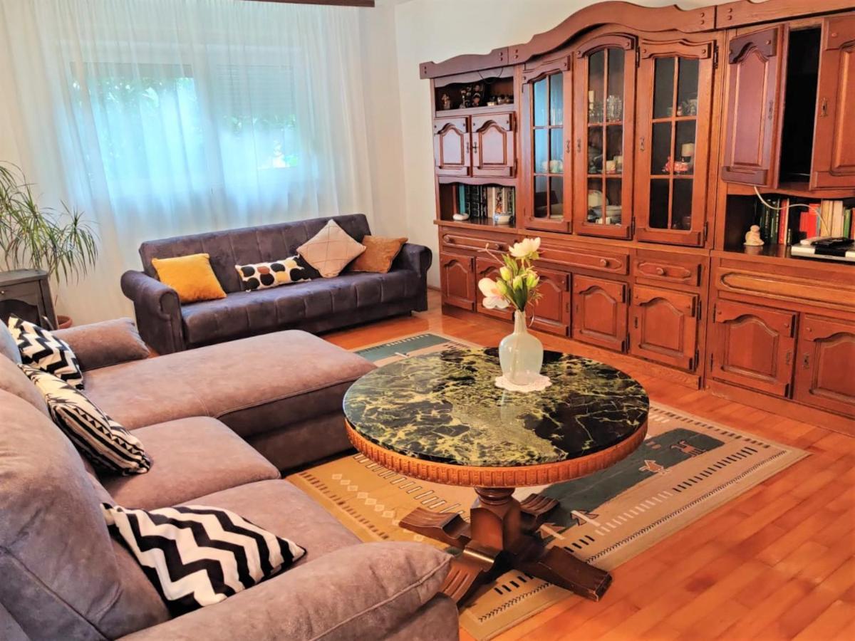 Apartment Марина Екстериор снимка